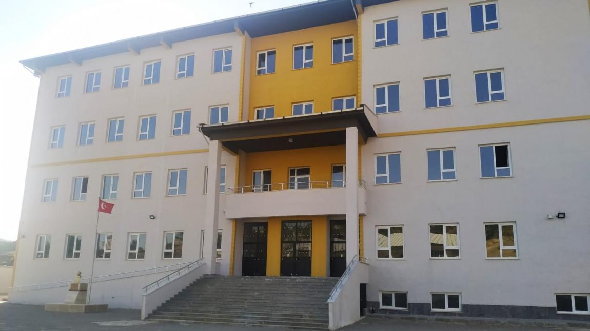Seyyid Taha Anadolu İmam Hatip Lisesi Fotoğrafı